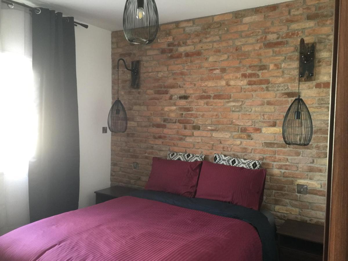 Pearl City View Apartment Пафос Экстерьер фото