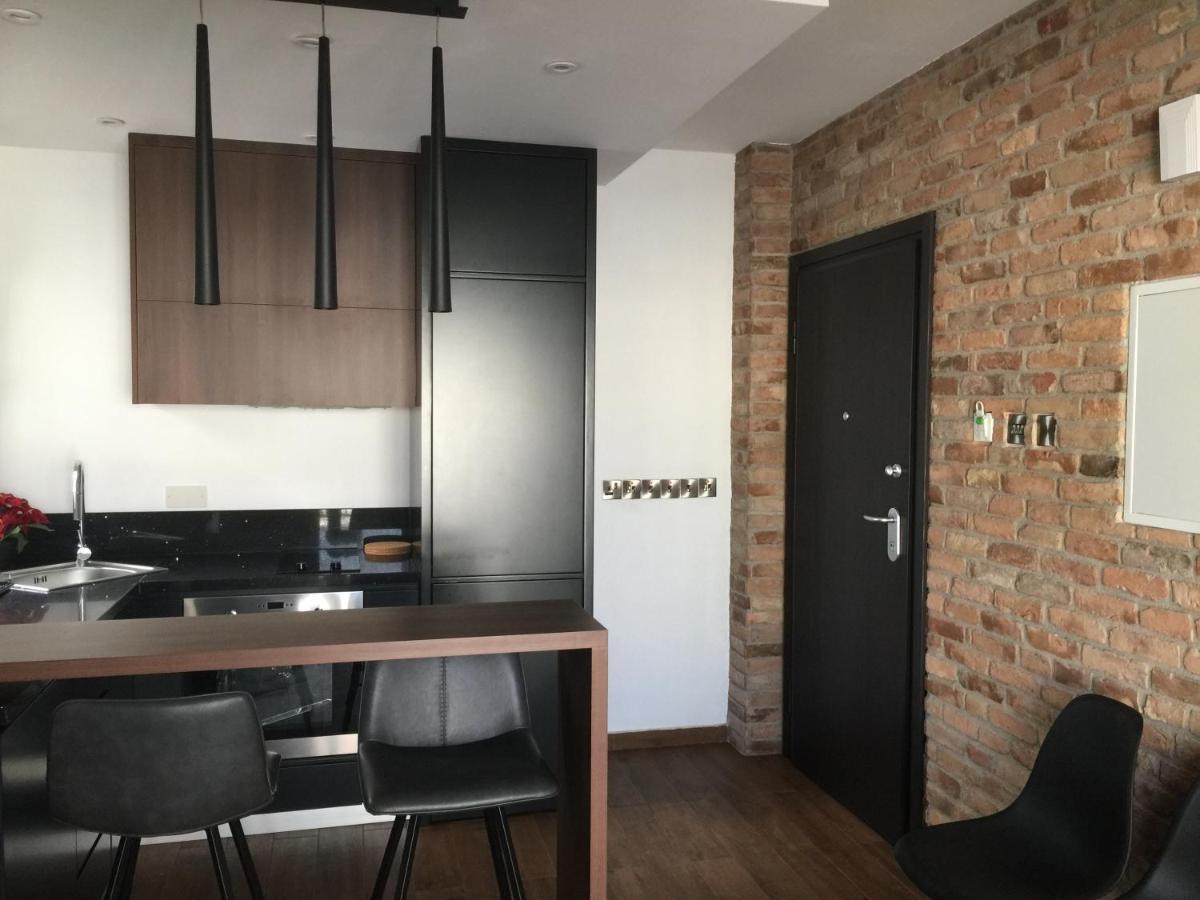 Pearl City View Apartment Пафос Экстерьер фото